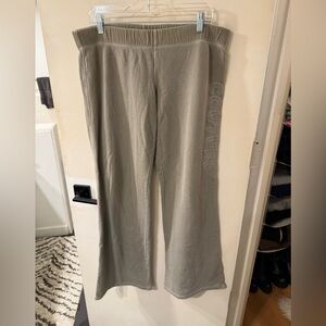 Juicy Couture taupe vintage wide leg sweatpants (L)